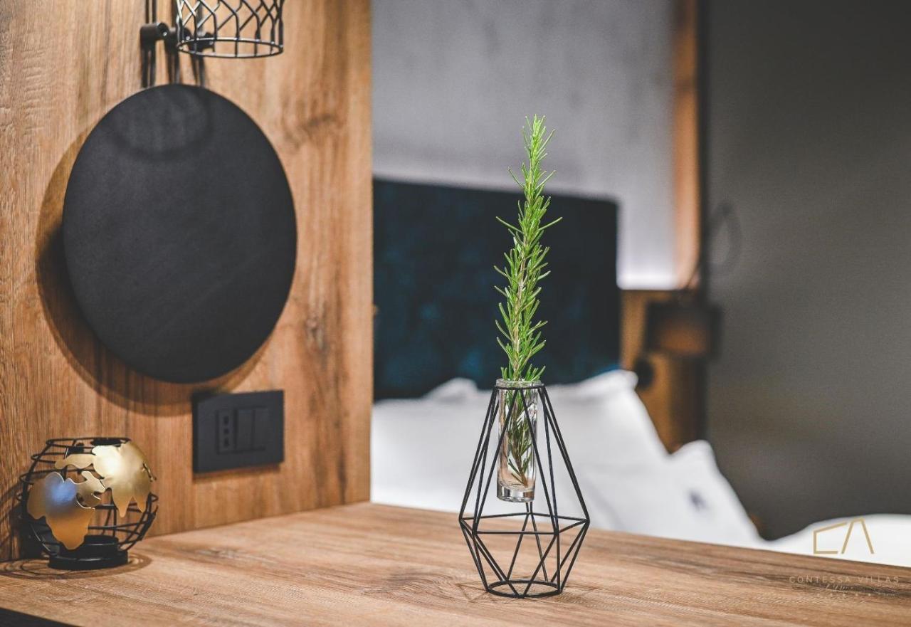 Galija Luxury Suites クルク エクステリア 写真