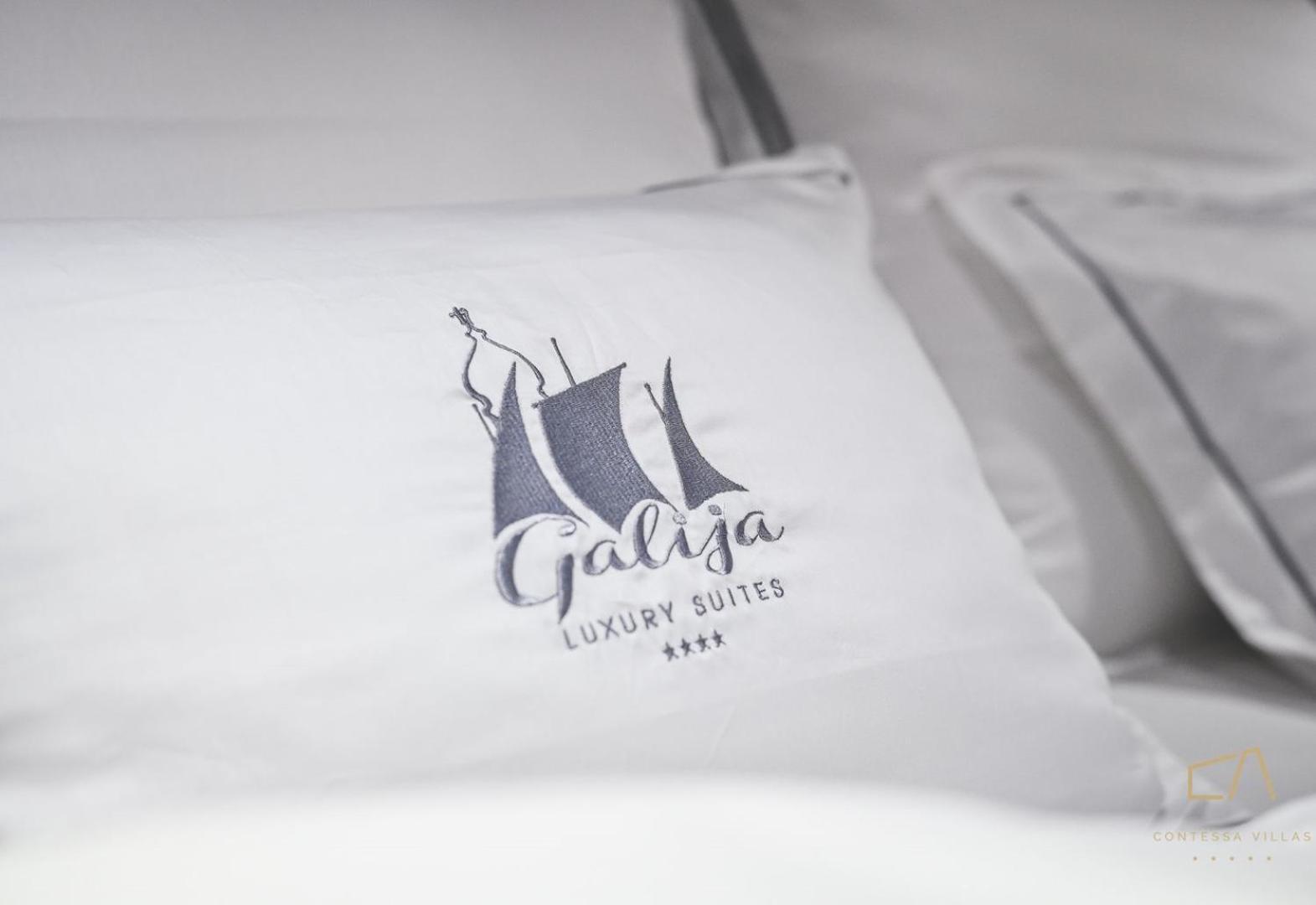 Galija Luxury Suites クルク エクステリア 写真